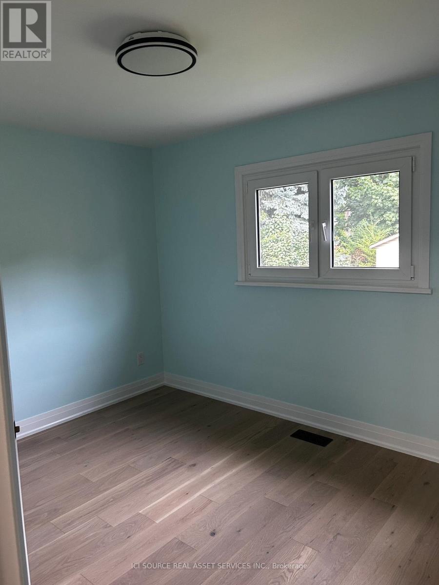 Photo 22 of Main Floor 30 Swanhurst Boulevard, Mississauga ON