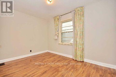 Photo 13 of 328 Hillcrest Avenue E, Toronto ON