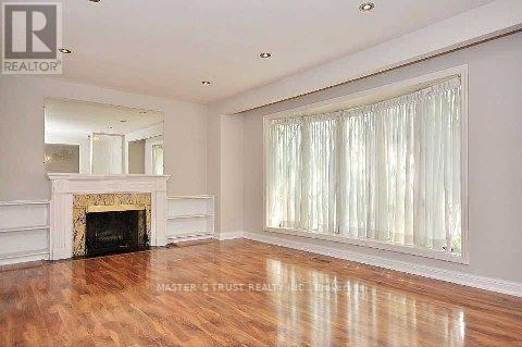 Photo 2 of 328 Hillcrest Avenue E, Toronto ON