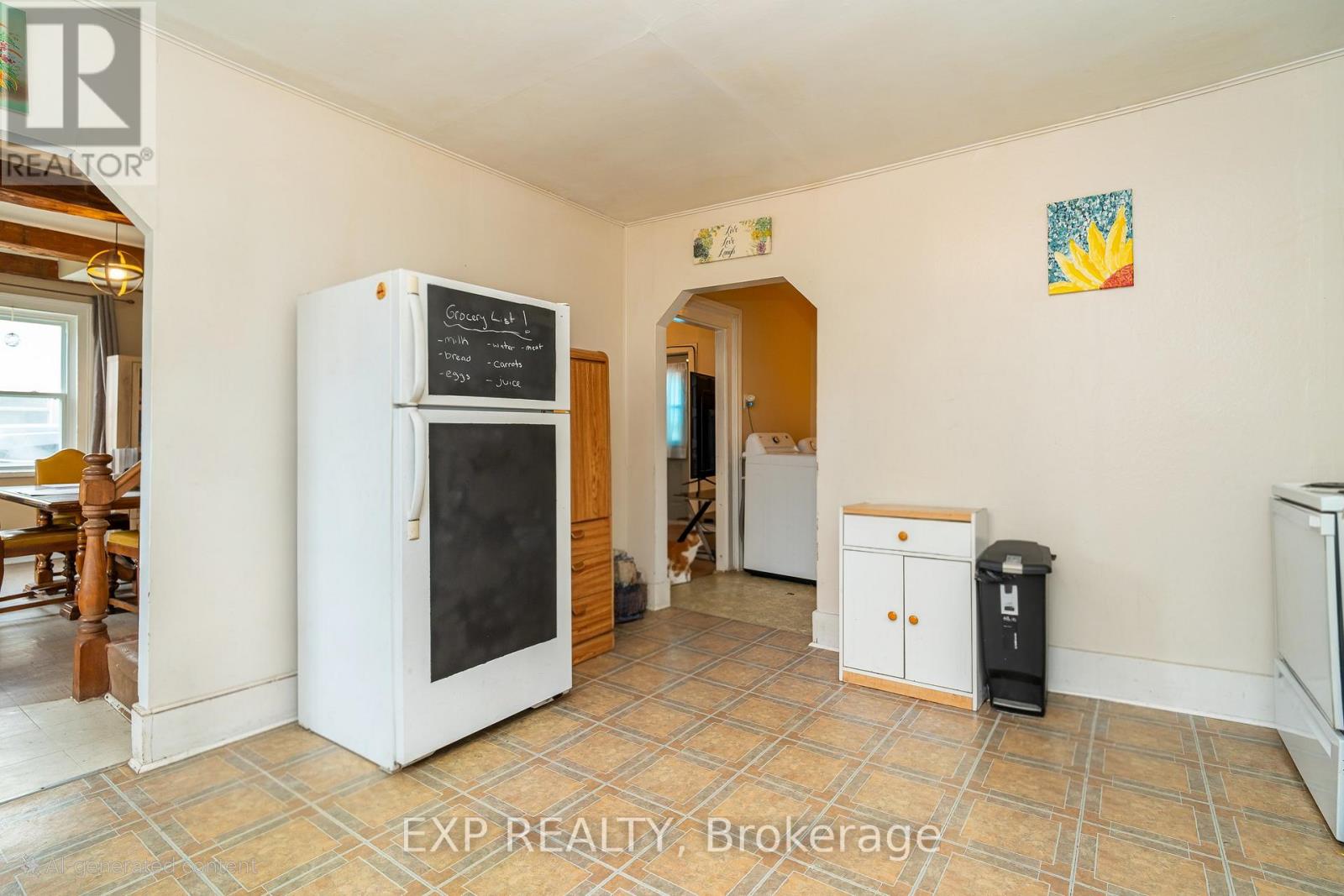 Photo 10 of 105 Rideau Street, Merrickvillewolford ON