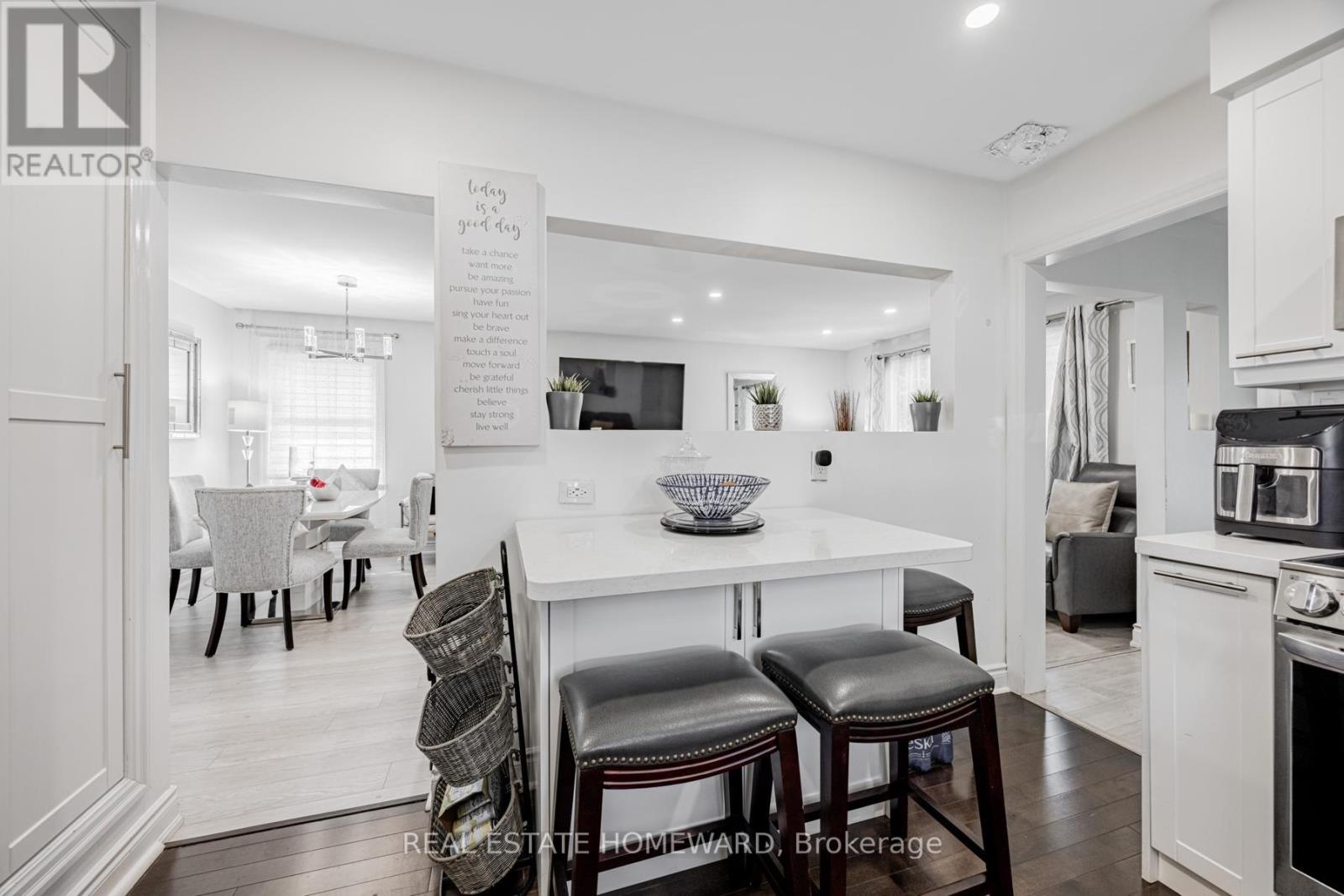 Photo 13 of 259 Windsor Street, Oshawa ON