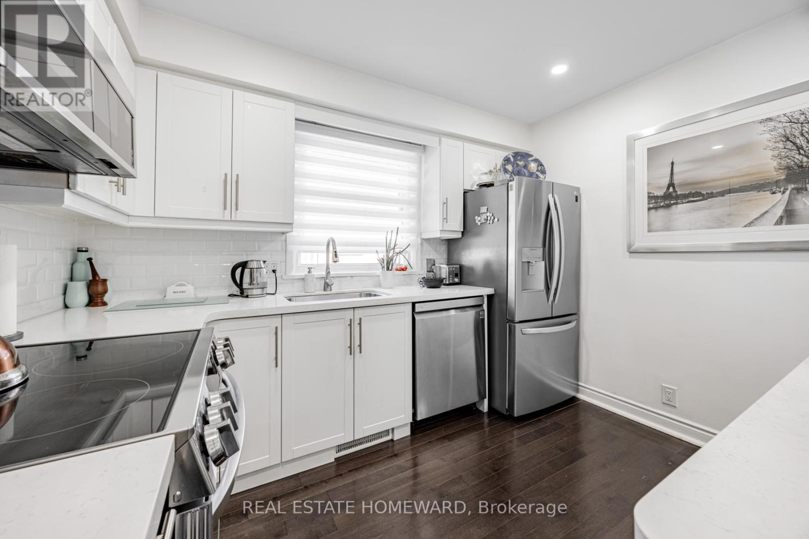 Photo 15 of 259 Windsor Street, Oshawa ON