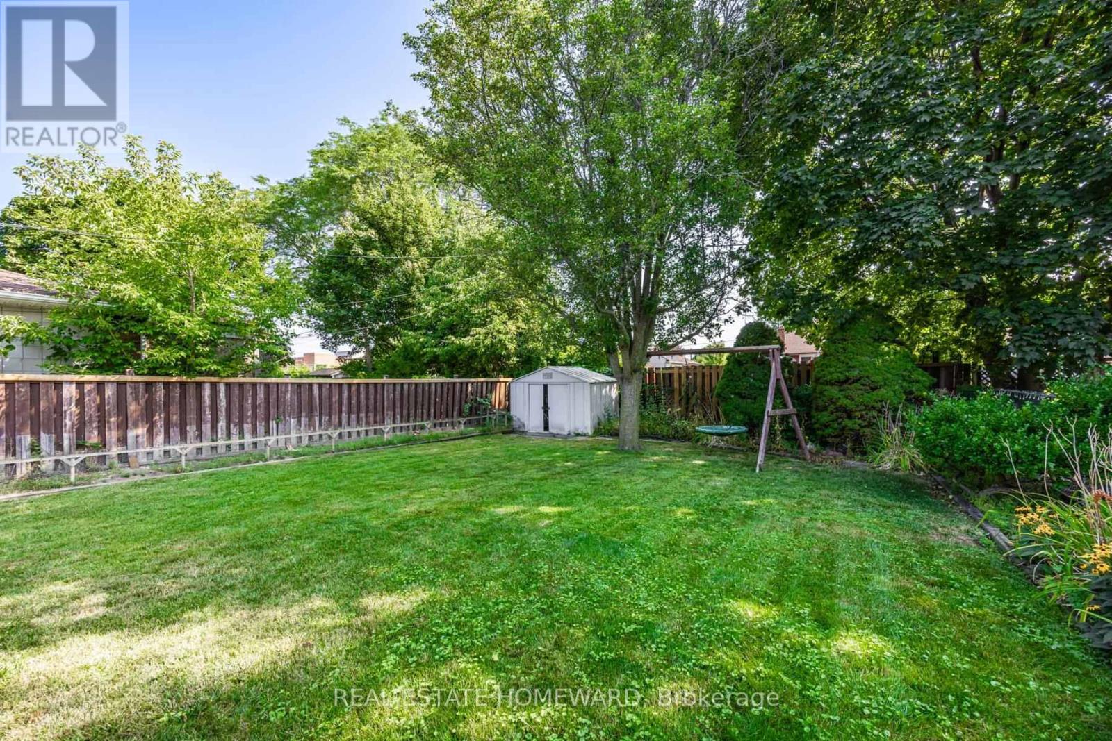 Photo 25 of 259 Windsor Street, Oshawa ON