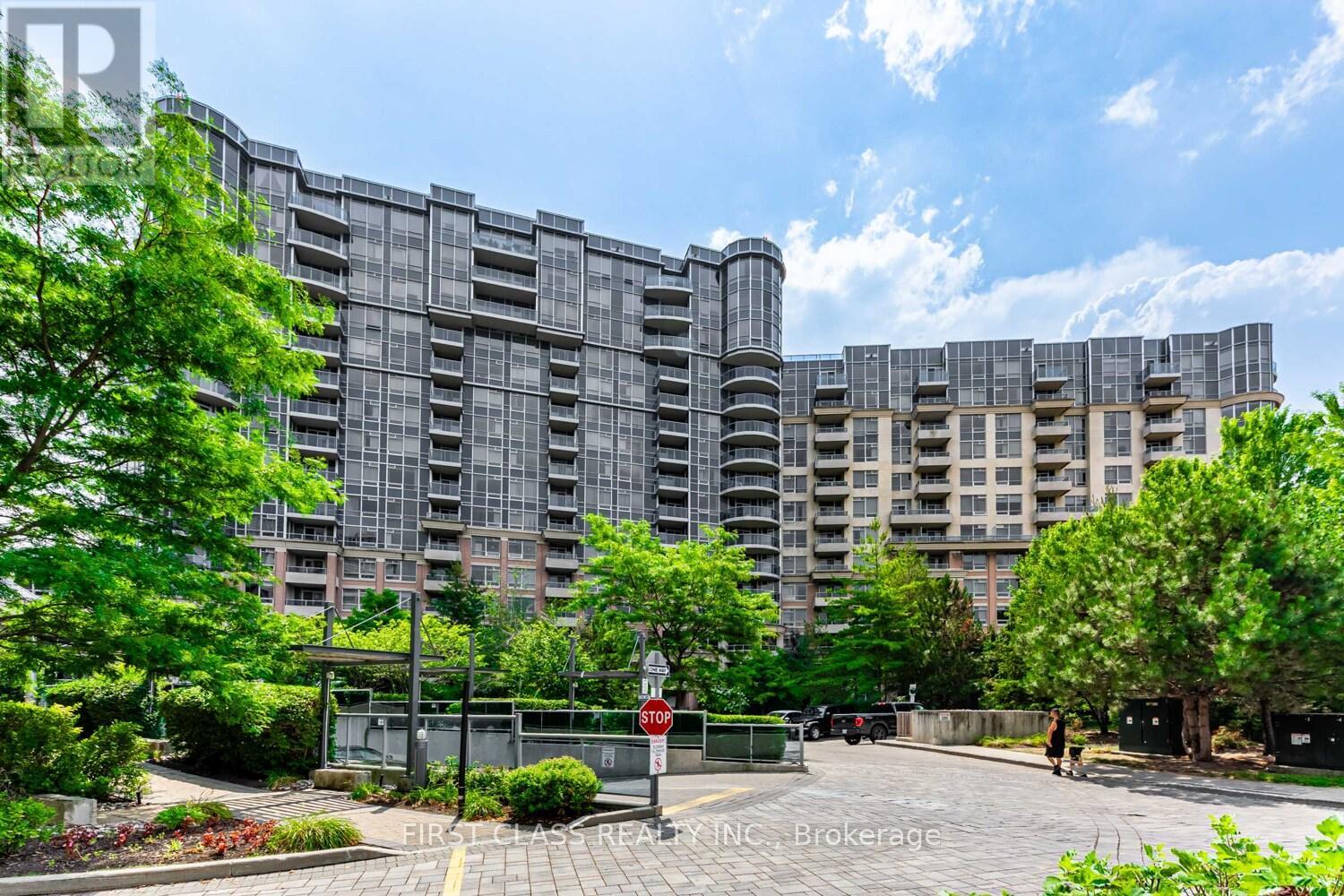 Photo 1 of 1685 23 Cox Boulevard, Markham ON