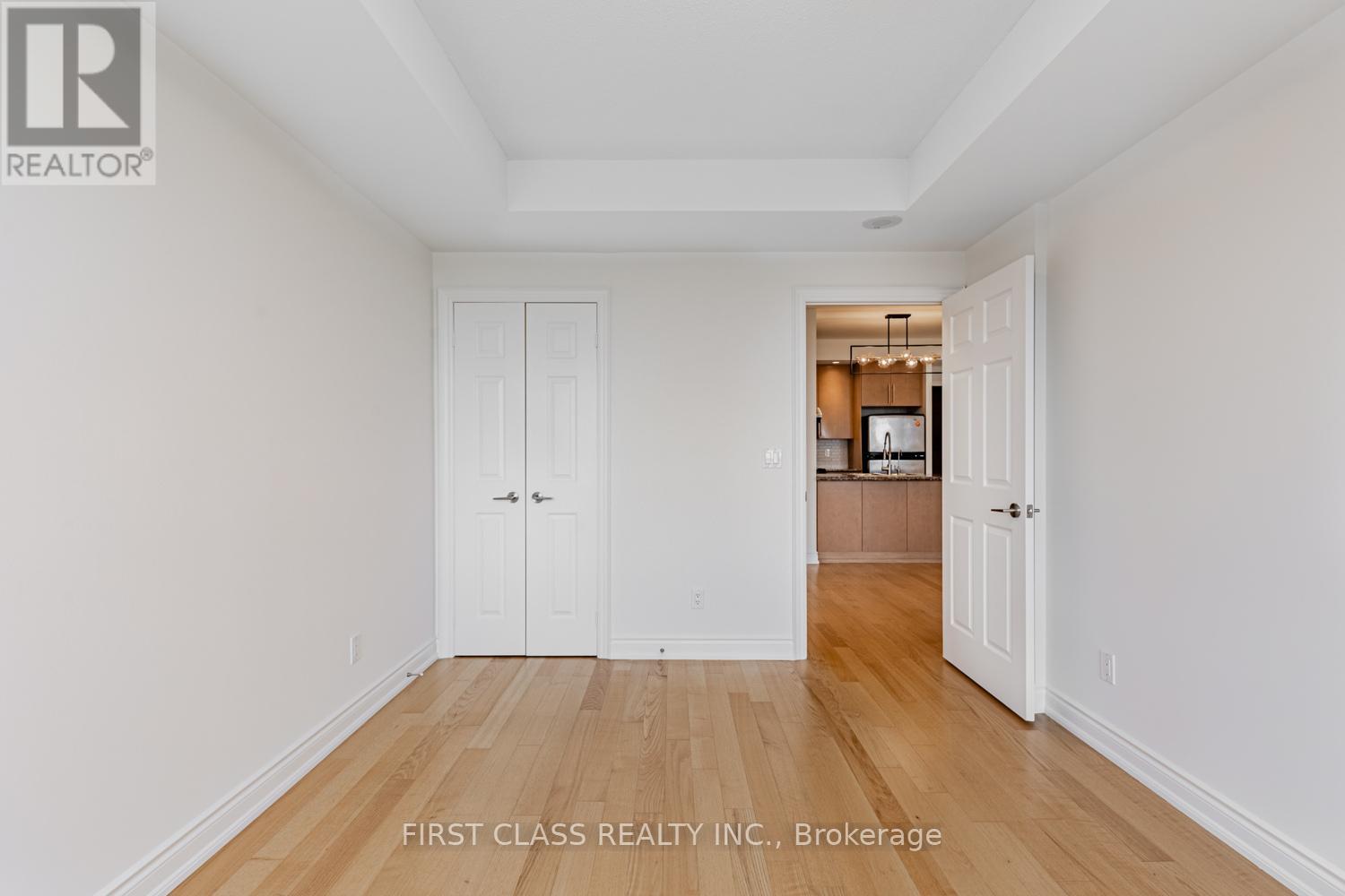 Photo 16 of 1685 23 Cox Boulevard, Markham ON