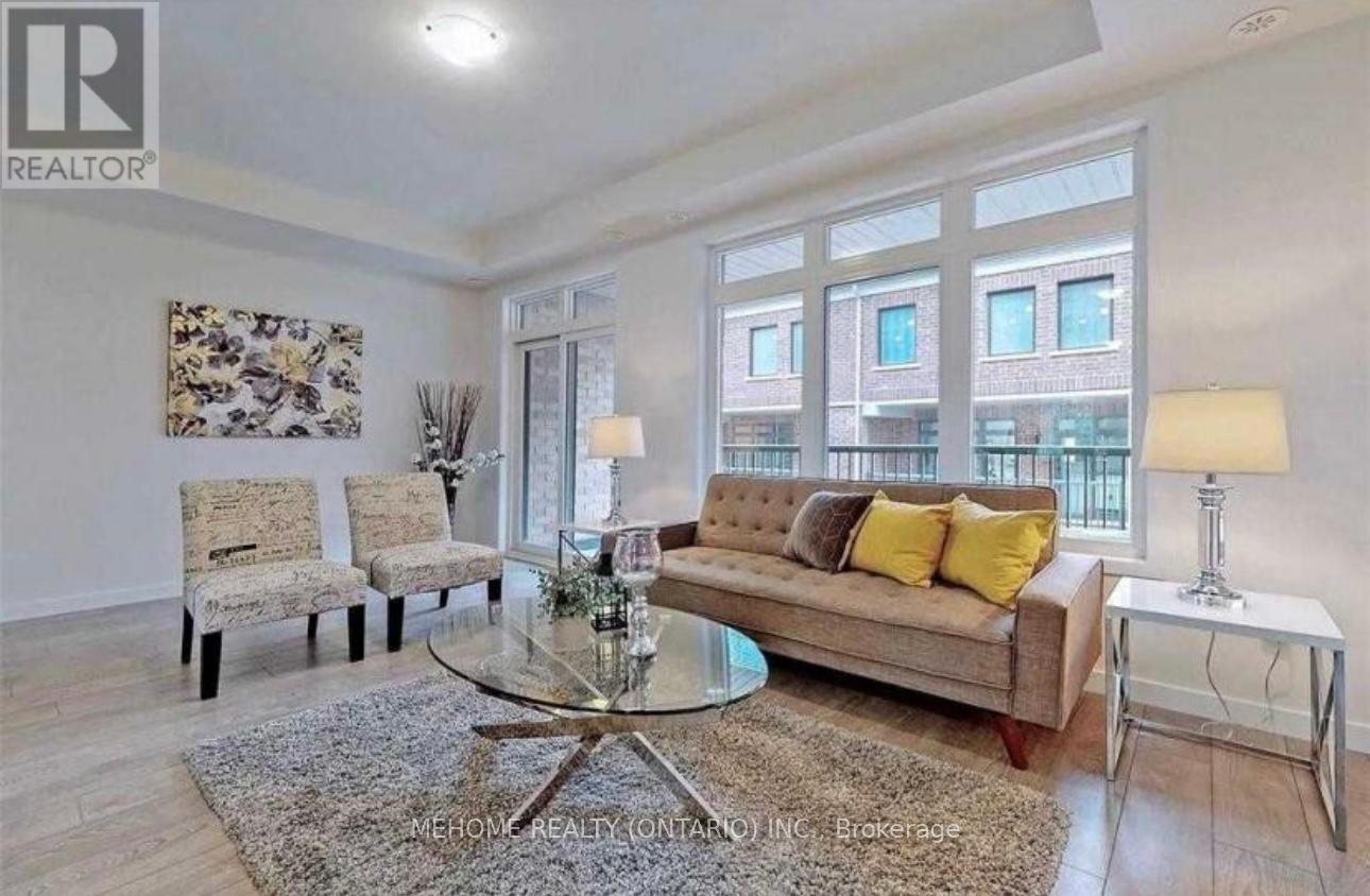 Photo 8 of 10258 Keele Street, Vaughan ON