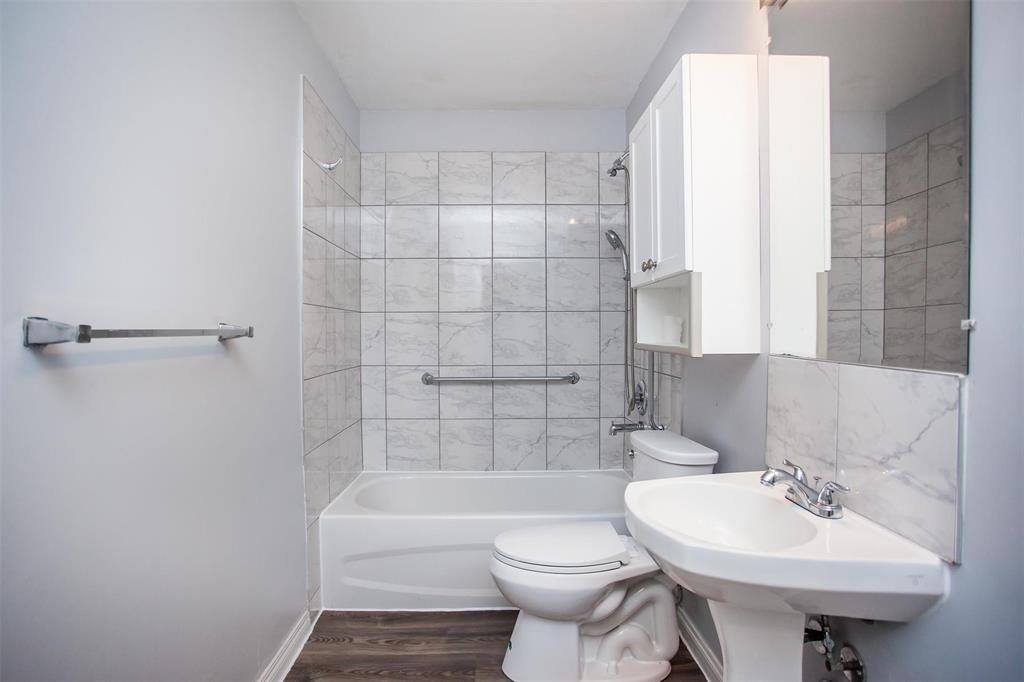 Photo 15 of 54 Jameswood Drive, Winnipeg MB