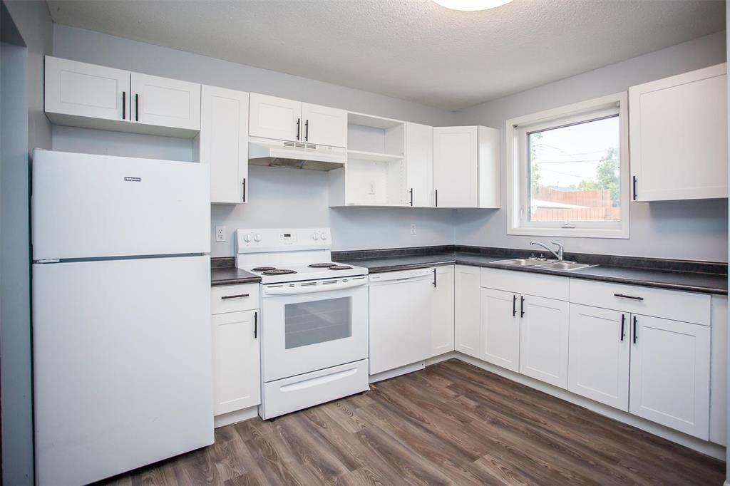 Photo 3 of 54 Jameswood Drive, Winnipeg MB