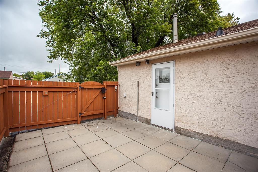 Photo 22 of 54 Jameswood Drive, Winnipeg MB