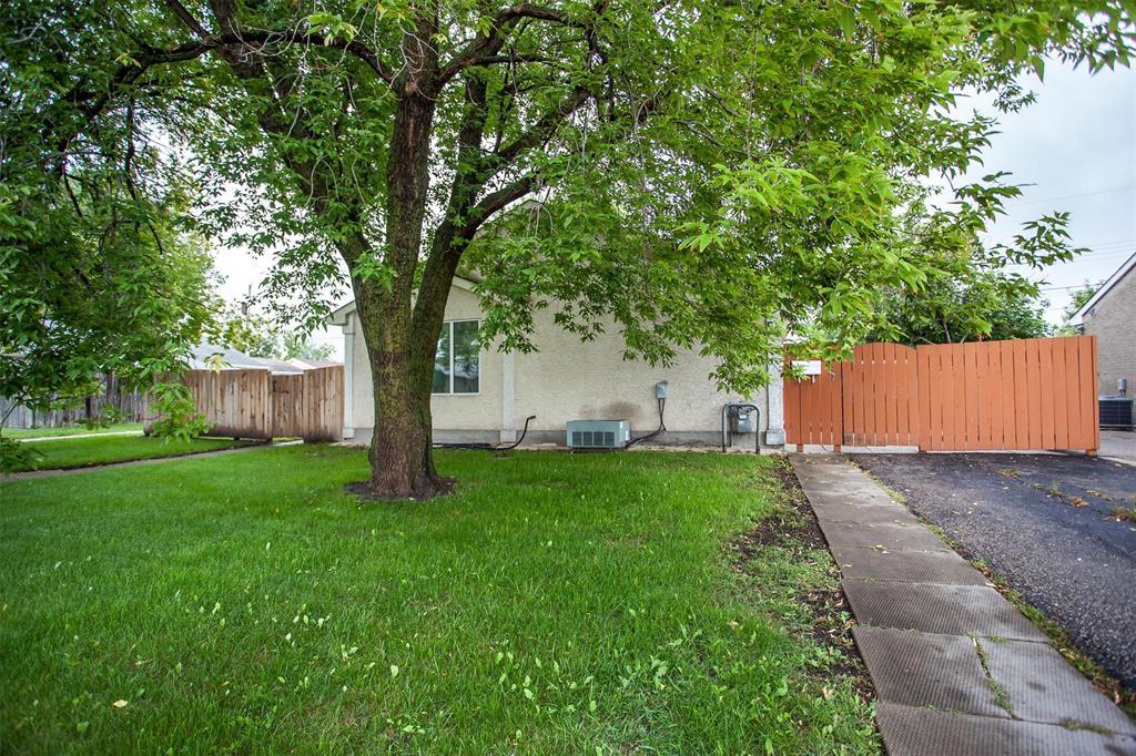 Photo 25 of 54 Jameswood Drive, Winnipeg MB