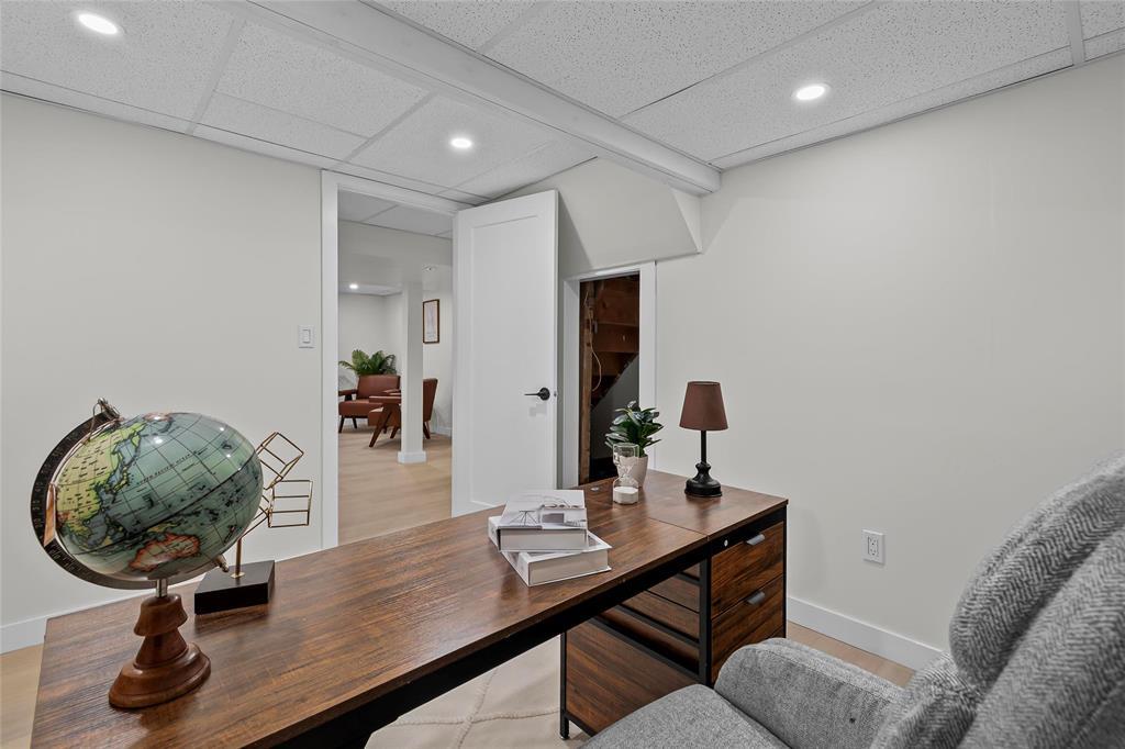 Photo 3 of 1219 De Graff Place, Winnipeg MB