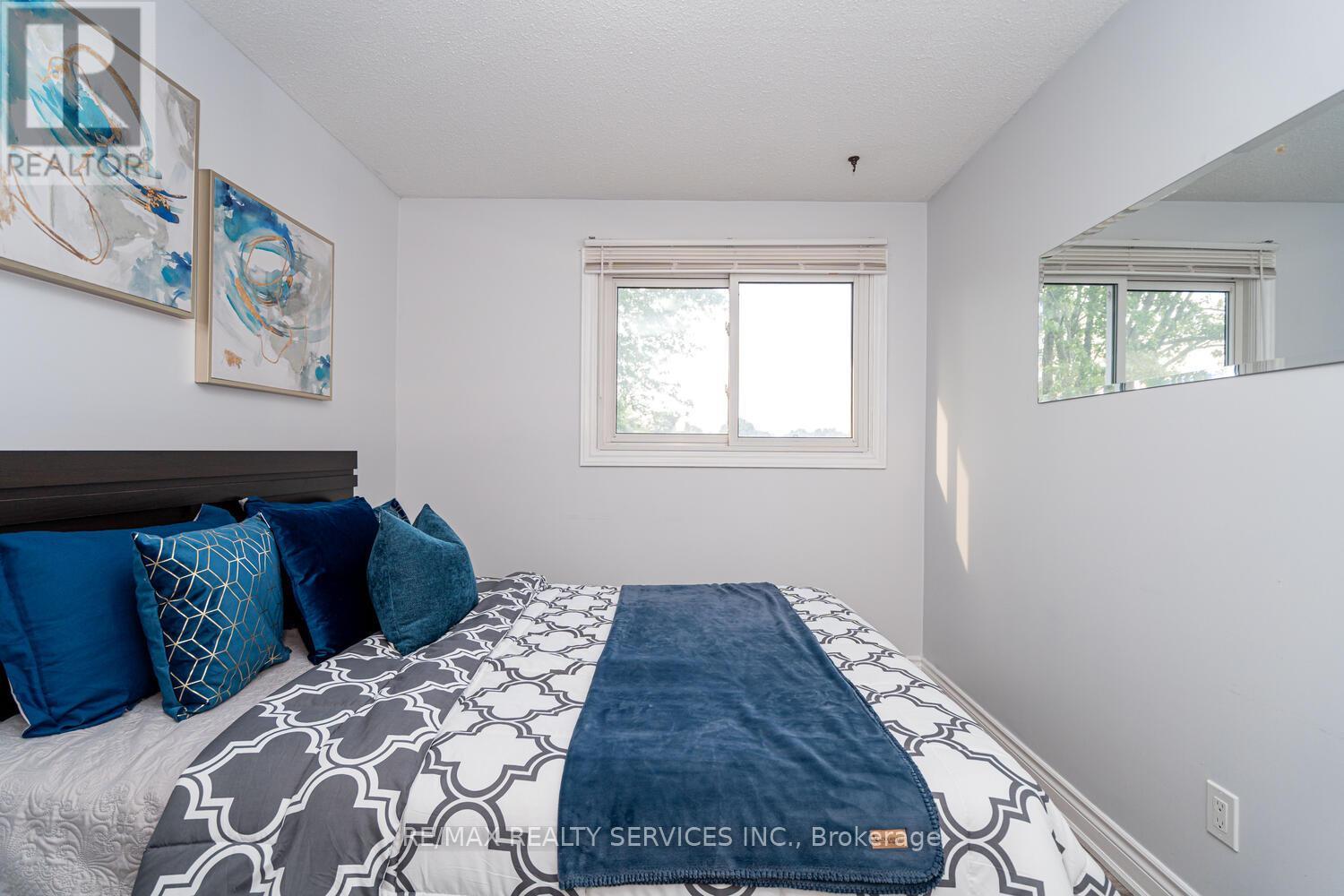 Photo 23 of 1330 Brands Court, Pickering ON