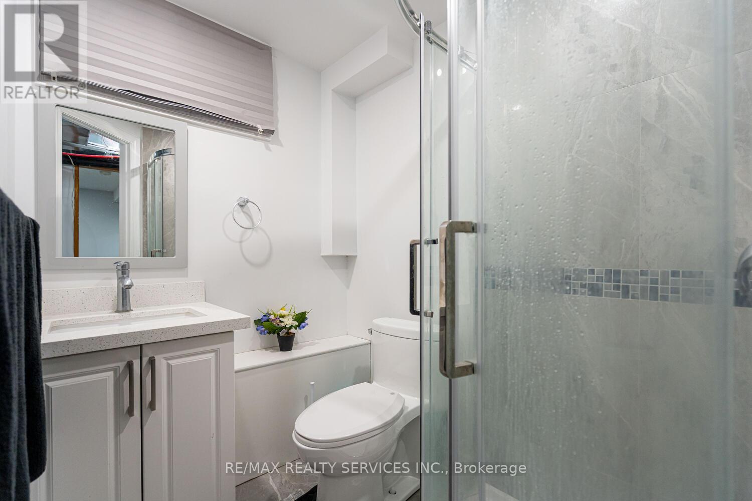Photo 26 of 1330 Brands Court, Pickering ON