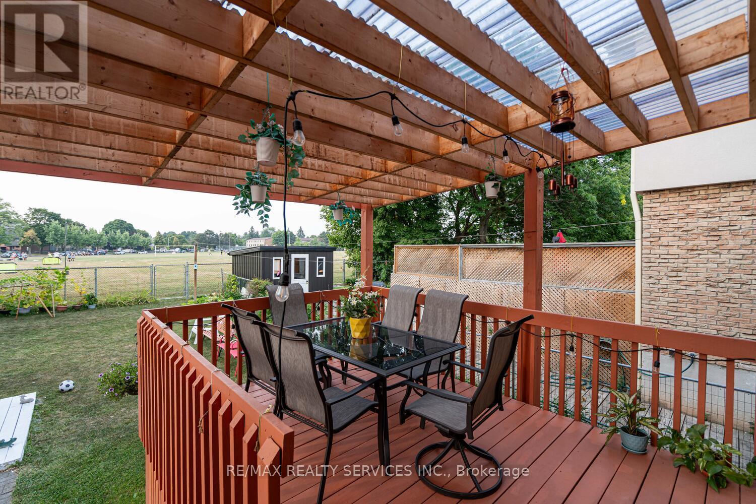 Photo 30 of 1330 Brands Court, Pickering ON