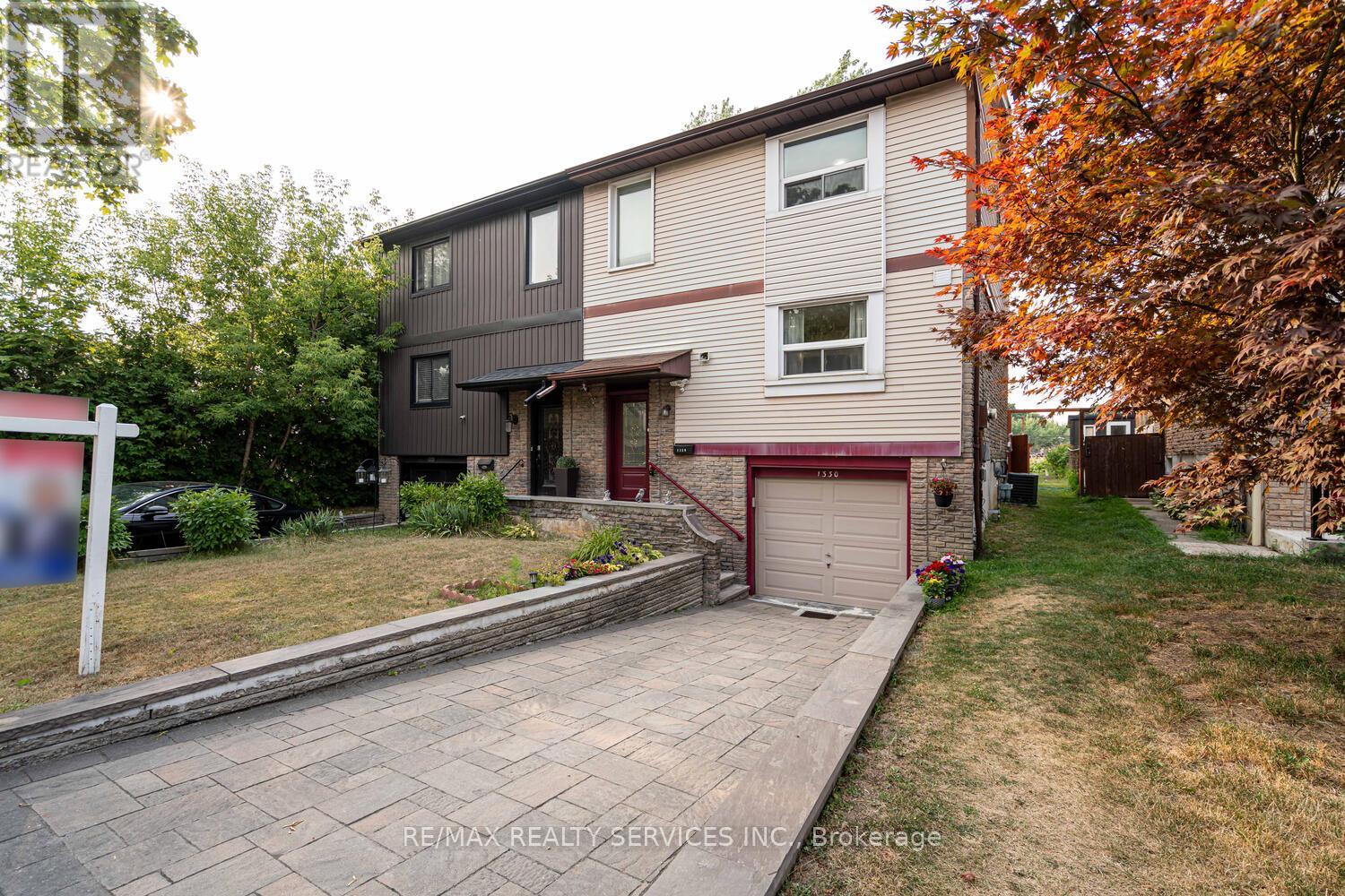 Photo 35 of 1330 Brands Court, Pickering ON