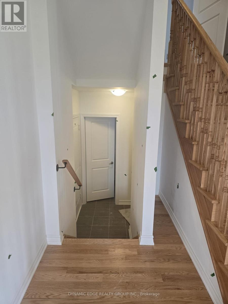 Photo 11 of 351 Russell Street, Southgate ON