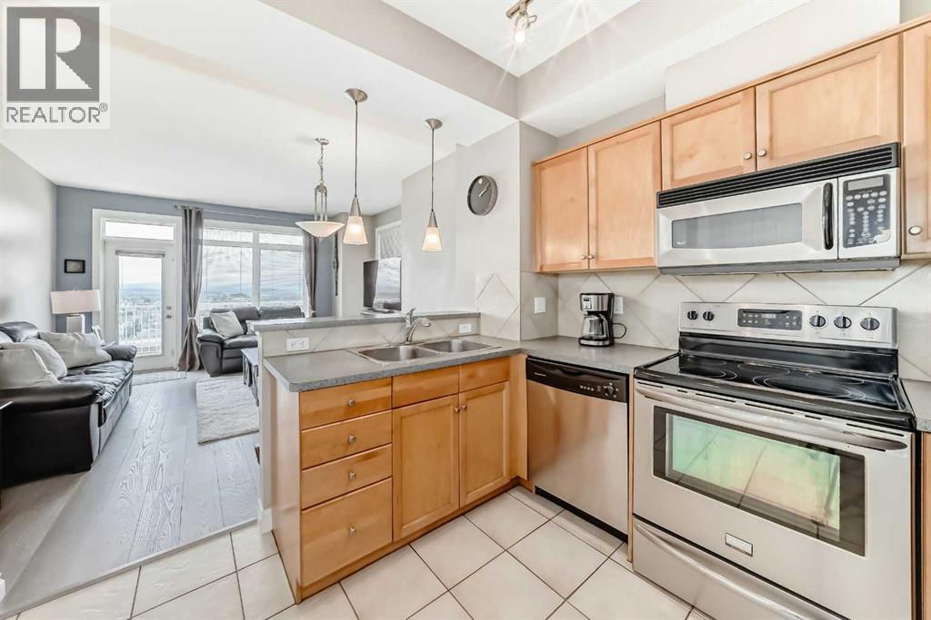 Single Family House for Sale in   Rockyledge View NW Rocky Ridge Calgary 