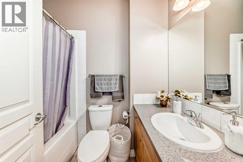 Single Family House for Sale in   Rockyledge View NW Rocky Ridge Calgary 
