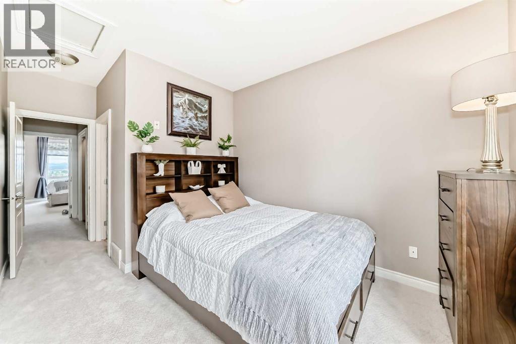 Single Family House for Sale in   Rockyledge View NW Rocky Ridge Calgary 