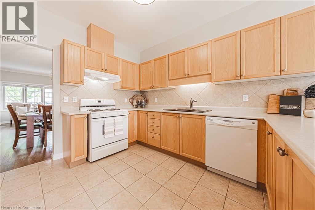 Photo 14 of 34 Southbrook Drive Unit 59, Binbrook ON