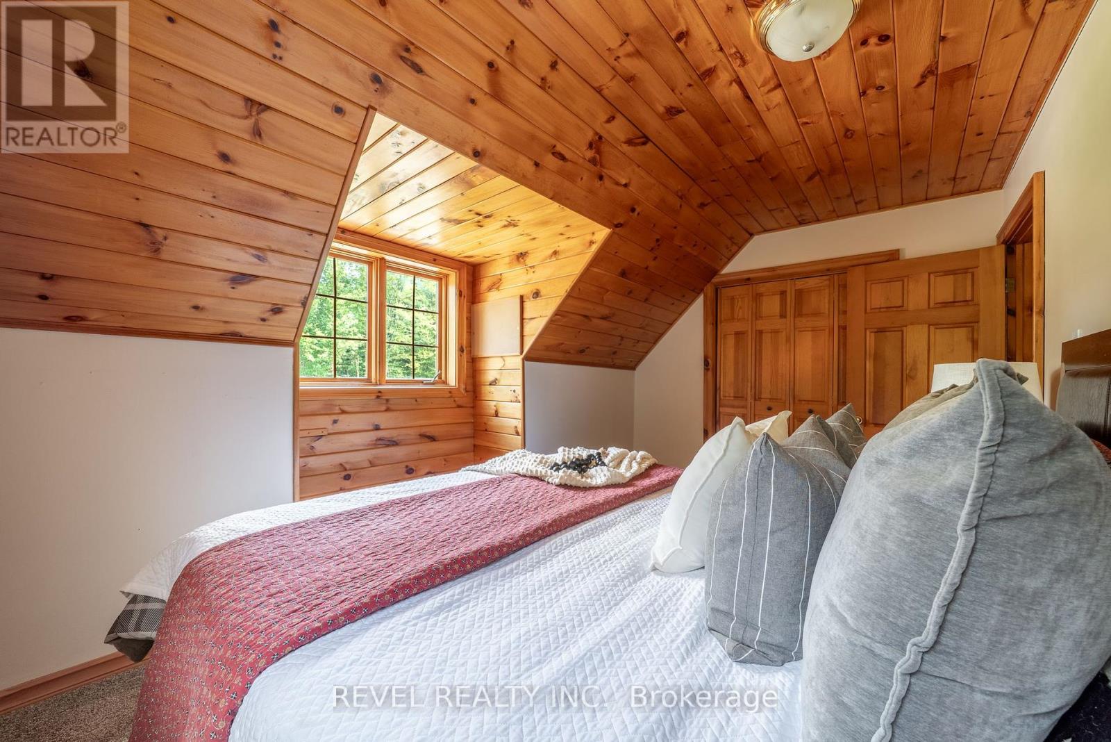 Photo 12 of 3515 County Rd 121 Road, Kawartha Lakes ON