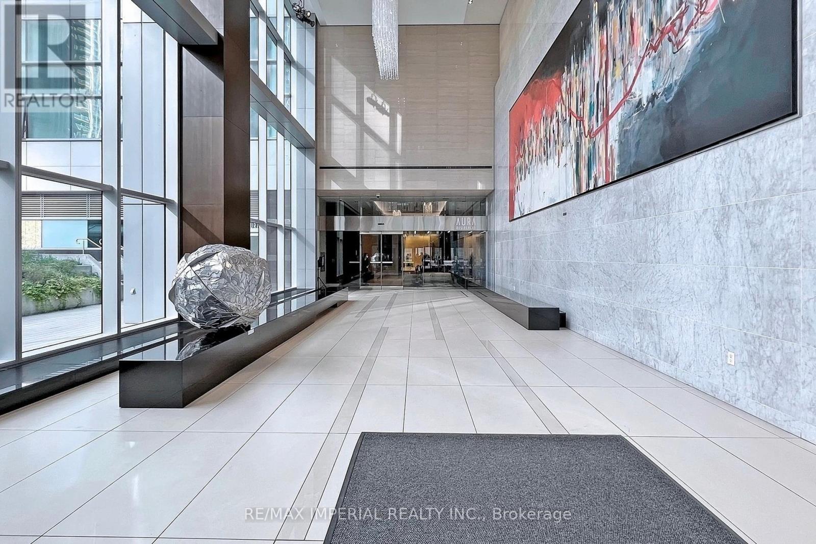 Photo 9 of 4801 386 Yonge Street, Toronto ON