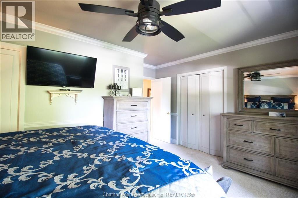 Photo 32 of 94 Wyandott Street, Chatham ON