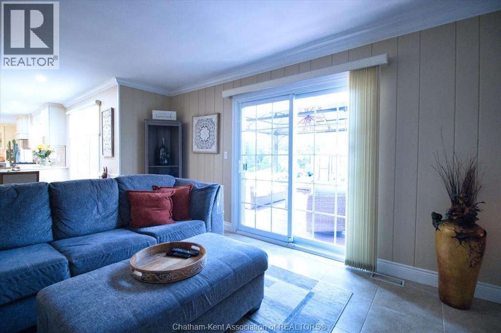 Photo 20 of 94 Wyandott Street, Chatham ON