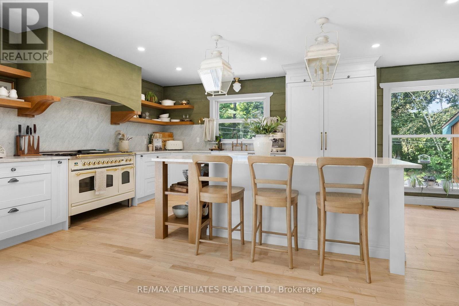 Photo 4 of 1727 Fallbrook Road, Tay Valley ON