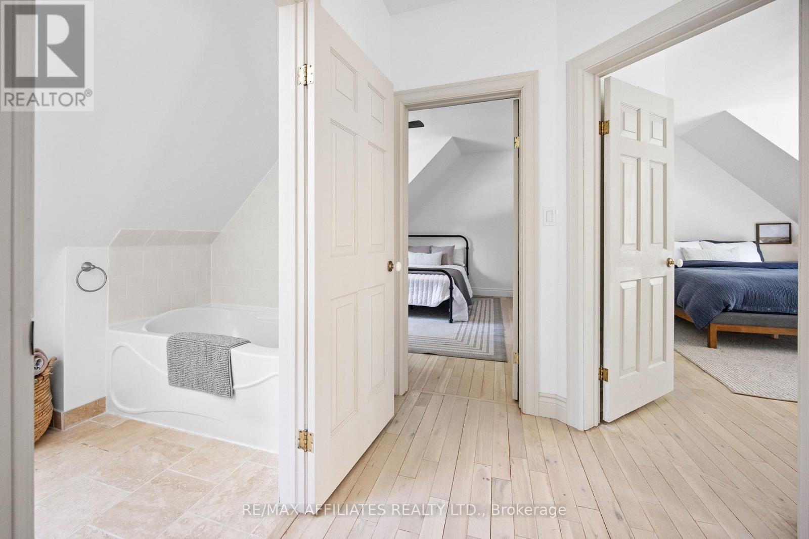 Photo 17 of 1727 Fallbrook Road, Tay Valley ON
