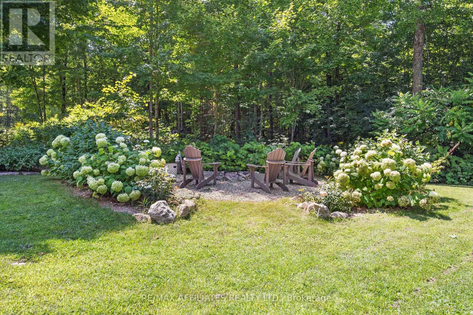 Photo 24 of 1727 Fallbrook Road, Tay Valley ON
