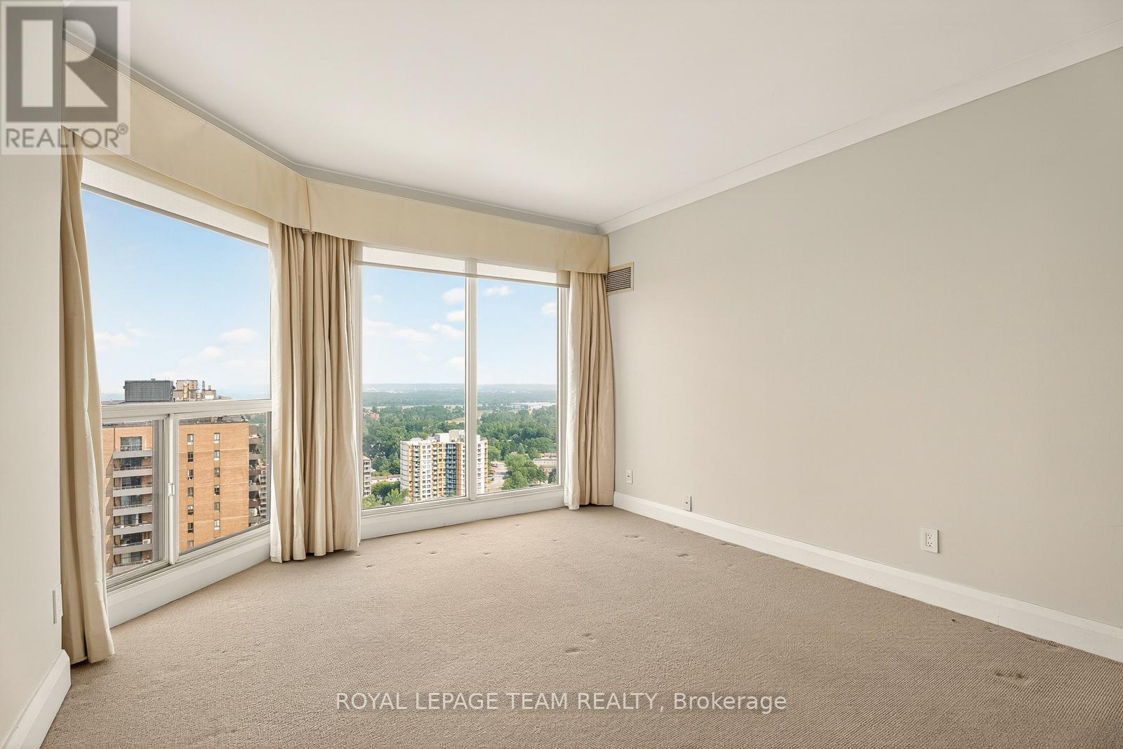 Photo 19 of 2902 545 St Laurent Boulevard, Ottawa ON