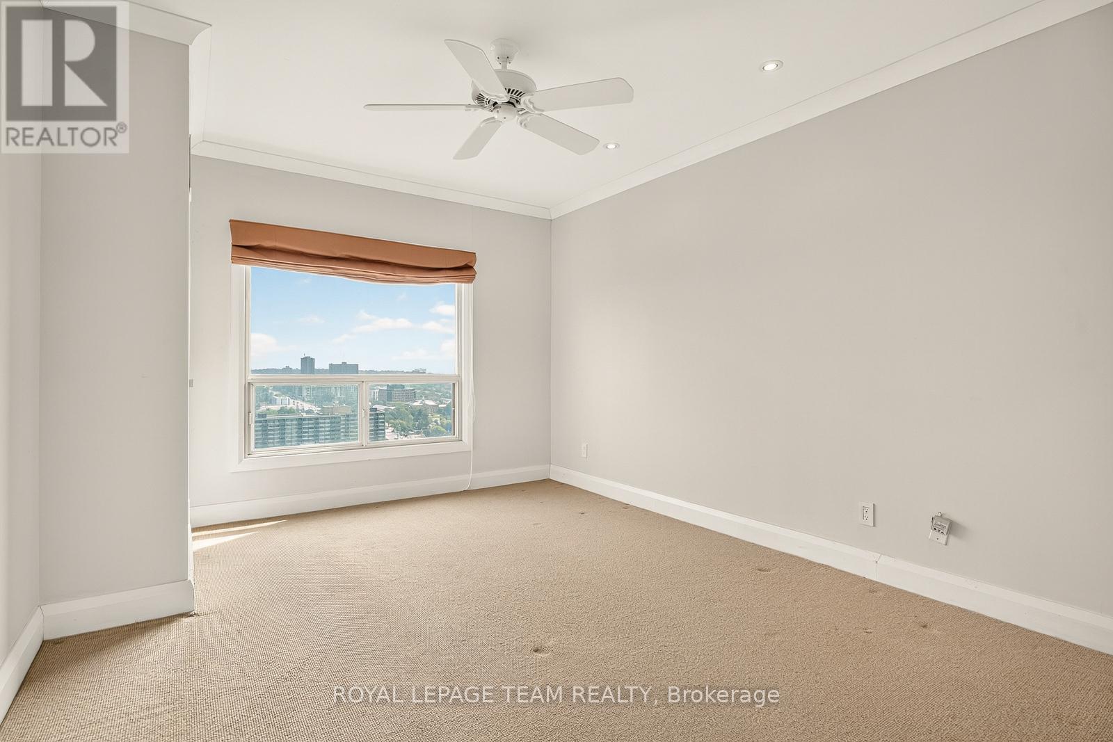 Photo 16 of 2902 545 St Laurent Boulevard, Ottawa ON
