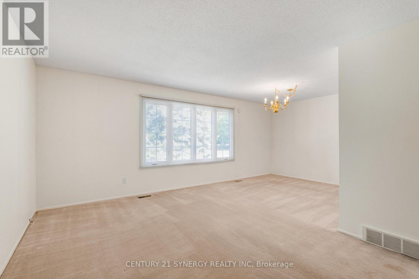 Liv / Dining Room