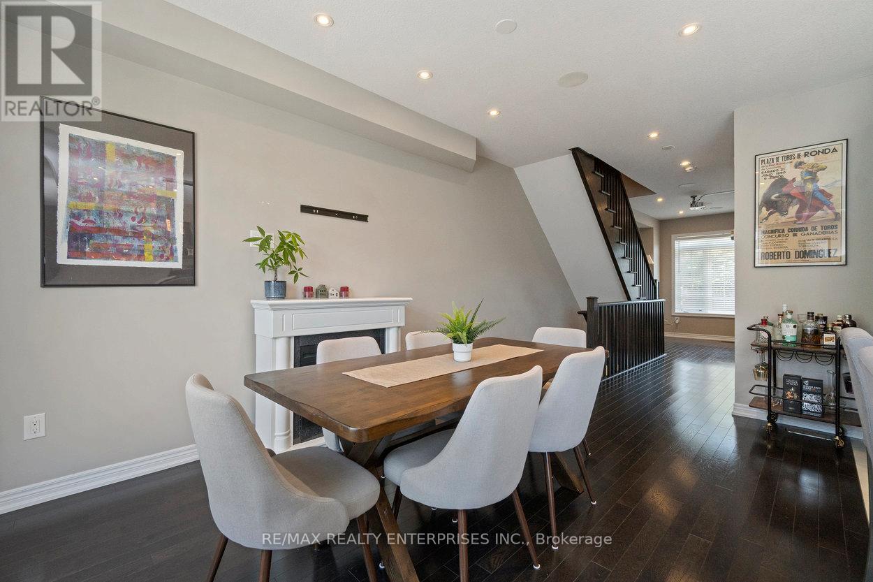 Photo 19 of 9 215 Dundas Street E, Hamilton ON