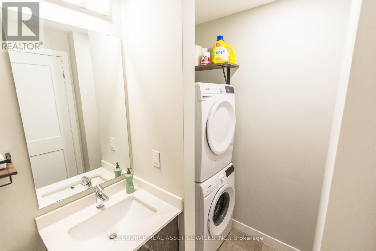 Photo 8 of 1105 15 Queen Street S, Hamilton ON