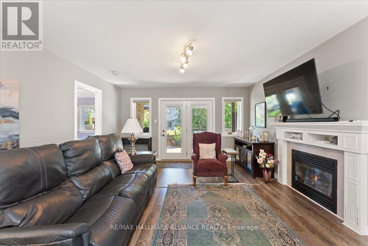 Photo 14 of 77 Finnie Lane, Centre Wellington ON