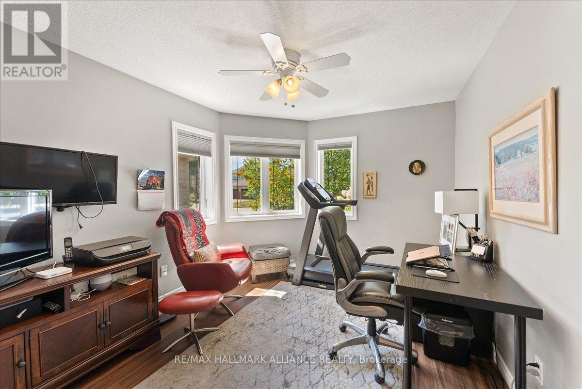 Photo 27 of 77 Finnie Lane, Centre Wellington ON