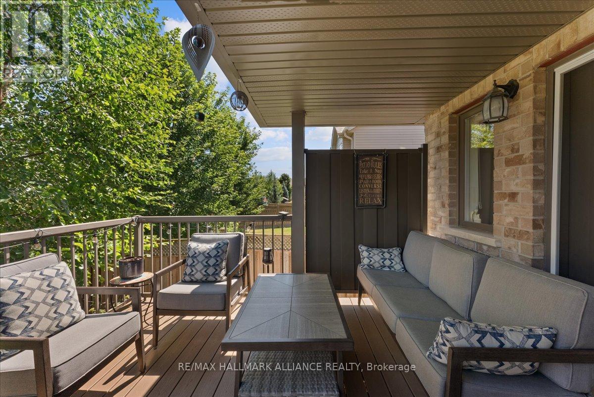 Photo 35 of 77 Finnie Lane, Centre Wellington ON