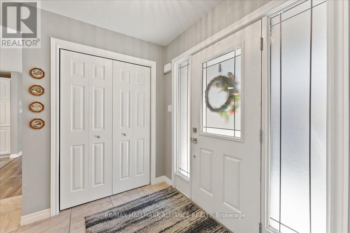 Photo 36 of 77 Finnie Lane, Centre Wellington ON