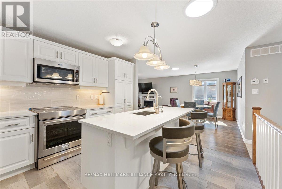 Photo 23 of 77 Finnie Lane, Centre Wellington ON
