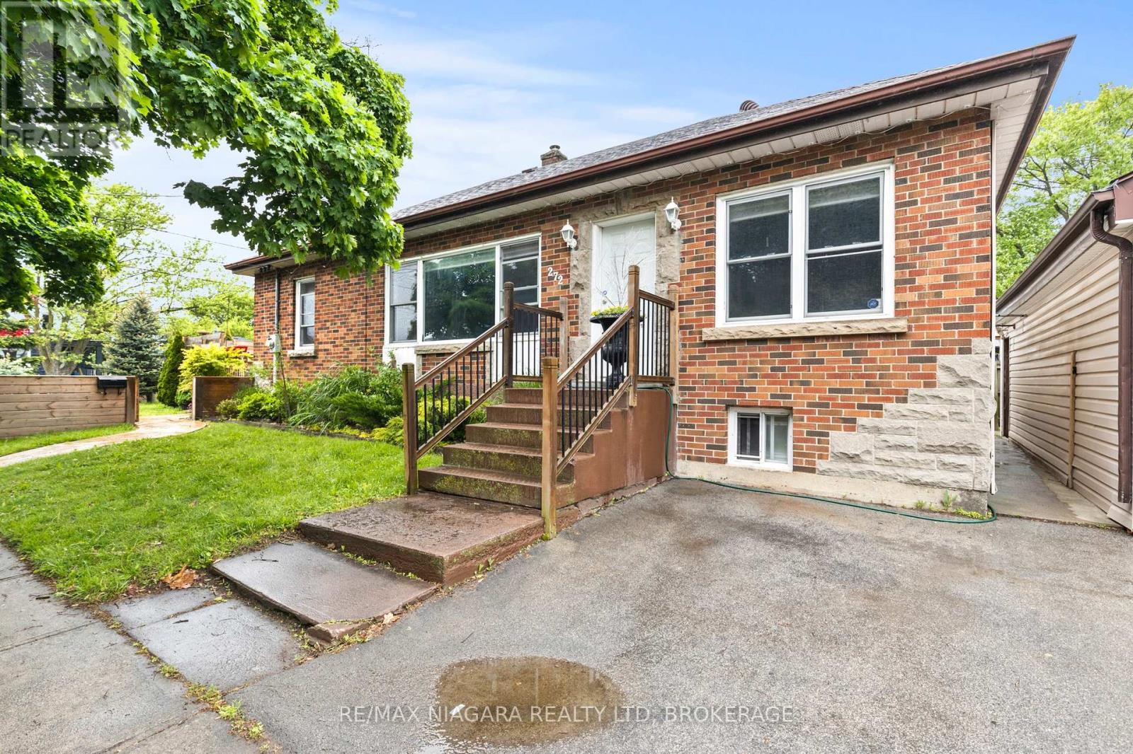 Photo 9 of 272 Wallace Avenue S, Welland ON