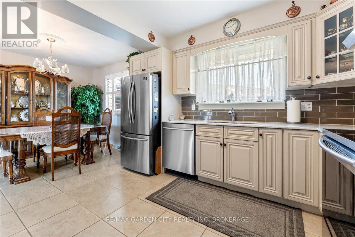 Photo 14 of 160 Elgin Street, Thorold ON