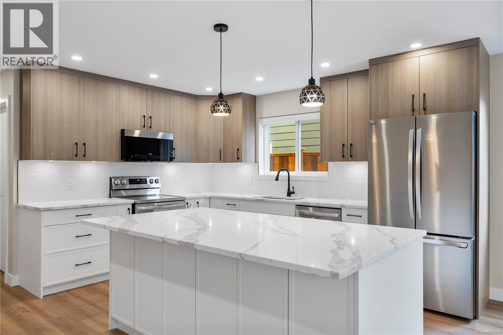 Photo 4 of 731 Stonebrook Lane, Langford BC