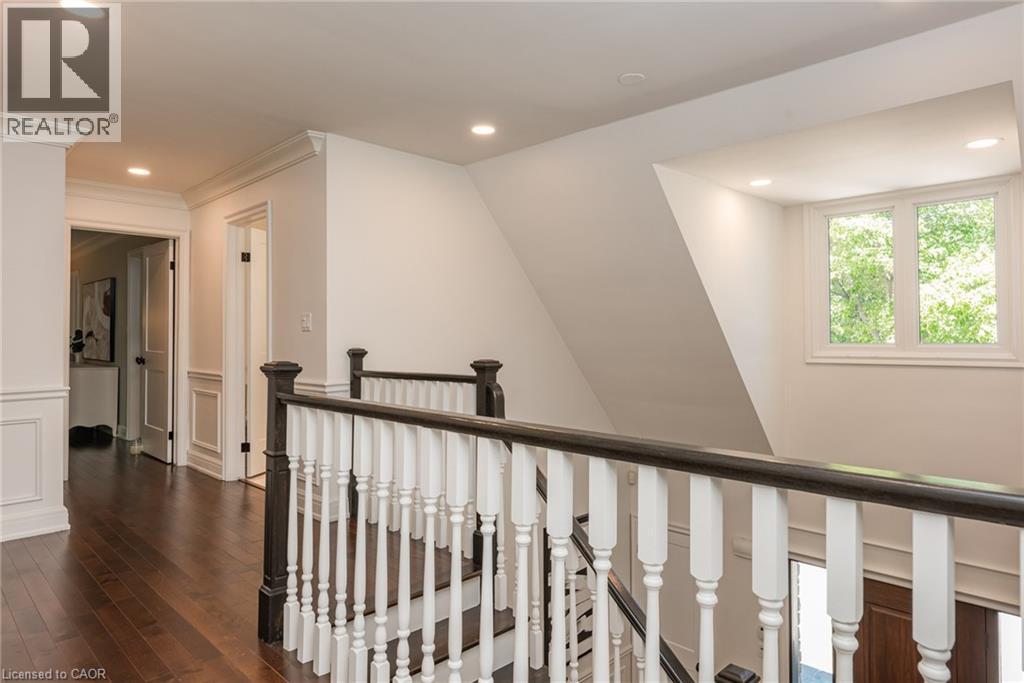 Photo 17 of 1353 Hazelton Boulevard, Burlington ON