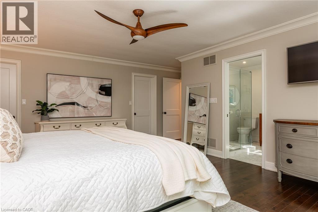 Photo 16 of 1353 Hazelton Boulevard, Burlington ON