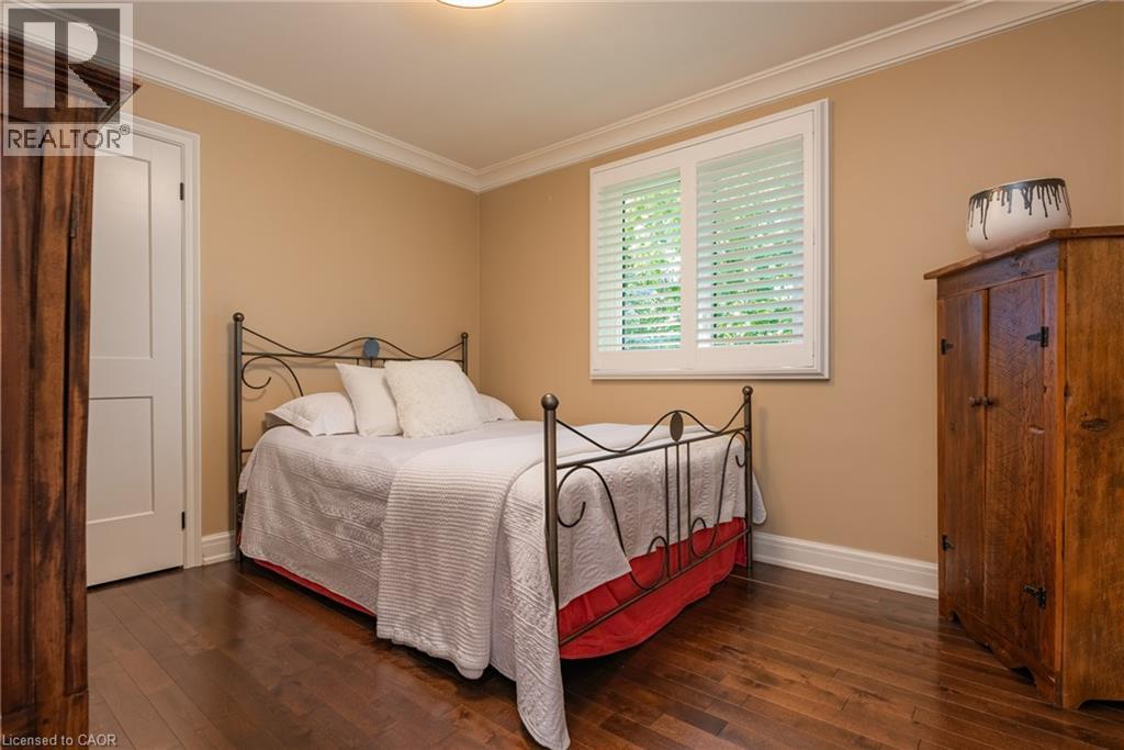 Photo 6 of 1353 Hazelton Boulevard, Burlington ON