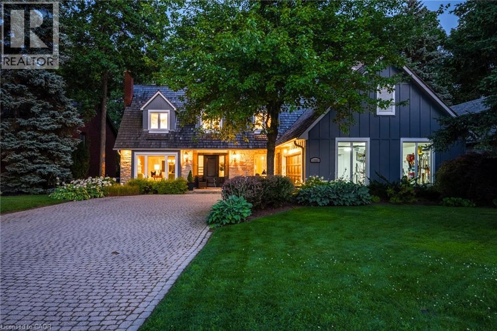 Photo 10 of 1353 Hazelton Boulevard, Burlington ON