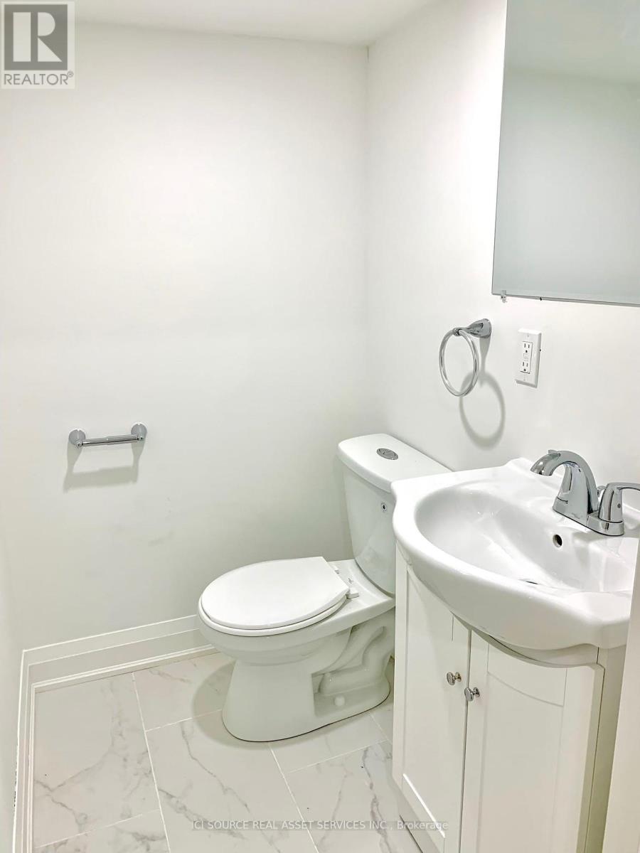 Photo 13 of 3 157 Huron Street, Toronto ON