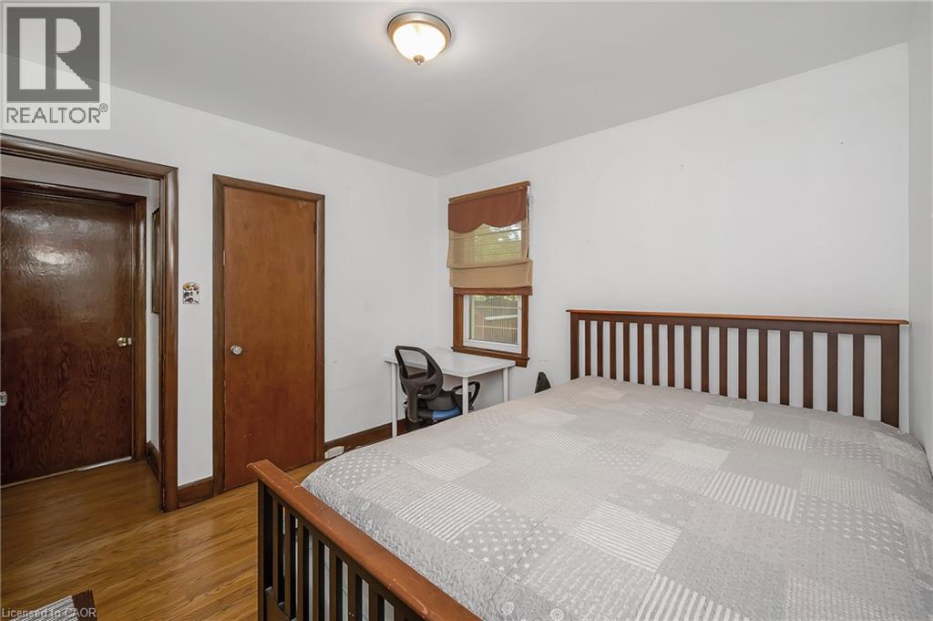 Photo 31 of 676 Upper Wentworth Street, Hamilton ON